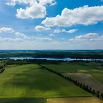Osada Narost 37 *