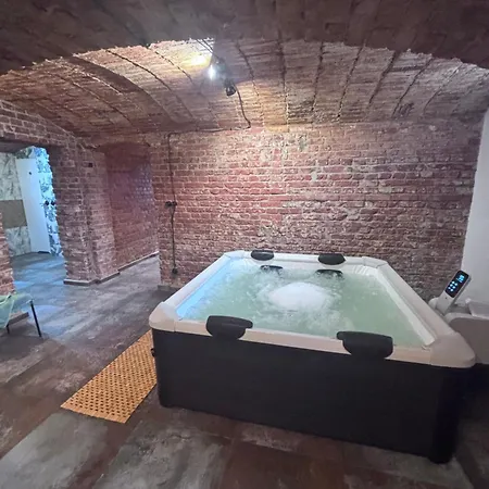 Osada Narost 37 Tatil parkı